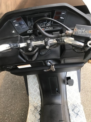 フュージョンSE　2006年式　最終型　ベージュ 販売車両のご案内。 2006年式フュージョンX パールモデラート