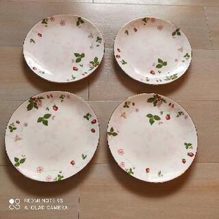 ウェッジウッド ワイルドストロベリー プレート4枚セット Wedgwood Wild Strawberry プレート 4枚セット