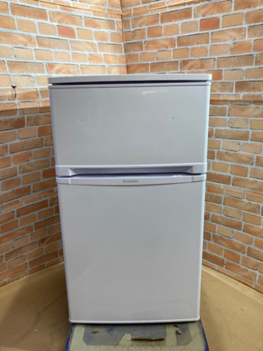 エルソニック　冷凍冷蔵庫83L 2020年製　EJ−R832W