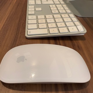 Apple iMac 21.5インチ(2012)