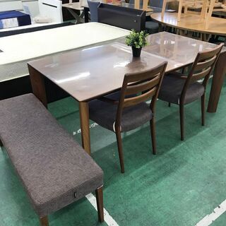 家具ならトレファク吉川店！！　karimoku(カリモク) ベンチダイニング4点セット