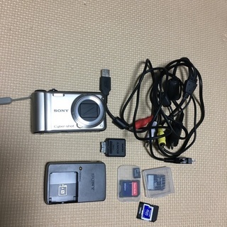 SONY カメラ　SDカード3枚付き