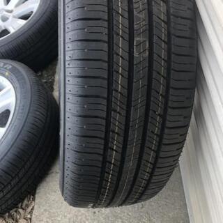 値下げしました！デリカD5　新車外し　タイヤホイールセット