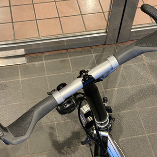 【受け渡し調整中】BROMPTON付属品多数美品お買得ブロンプトン2019年購入S2L外装2段折りたたみ自転車