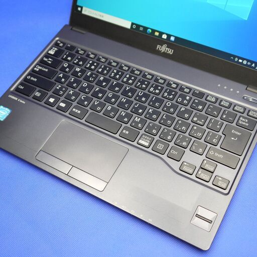 2017年製 富士通 SSD搭載 ウルトラスリム office付き ノートパソコン
