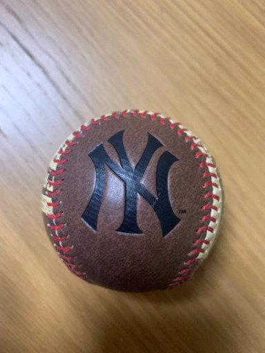 ニューヨークヤンキース　野球ボール　硬球
