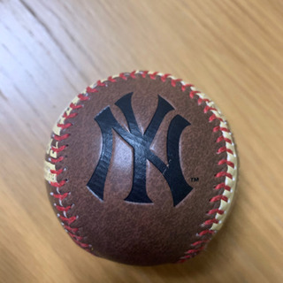 【ネット決済・配送可】ニューヨークヤンキース　野球ボール　硬球