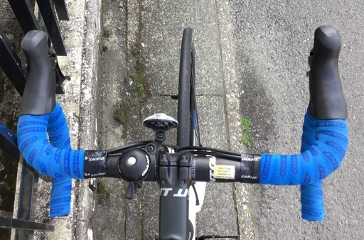 超美品車＞ジャイアント・DEFY ALUXX SL・Sサイズ 軽量アルミフレーム