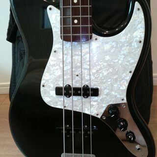 ナビゲーター　ジャズベース