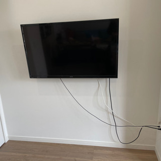 シャープ AQUOS LC40H30 40インチテレビ 壁掛け(壁美人)付き