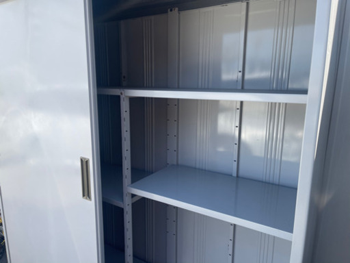 イナバ物置 W1770×D750× H1920 中古 現状 鍵なし お買い得 軽トラに