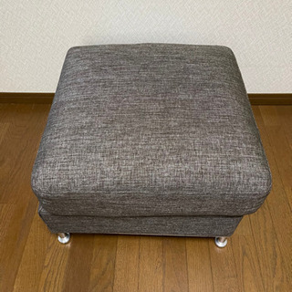 ソファー　オットマン付き　3人用　相談中‼️