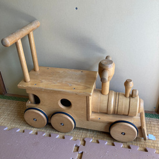 木製汽車の乗り物