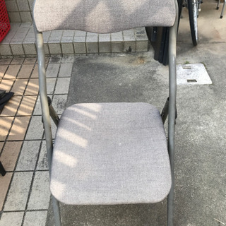 パイプ椅子(折りたたみ式)