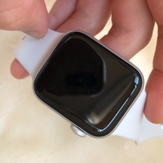 Apple Watch、ほぼ未使用、箱有、未開封ガラスフィルムもお渡しします！