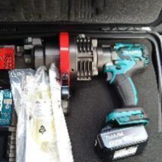 マキタ充電式鉄筋カッター