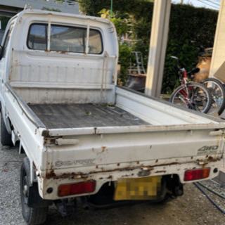 スズキ キャリー 軽トラック 内外共にボロいです