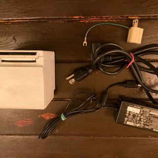 【値下げ&送料込】EPSON レシートプリンター(サーマルプリンター) tm-m10 TM10UB611 Bluetooth対応