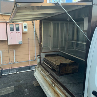 値下げしました！移動販売車 キッチンカー ボックス 実用性抜群