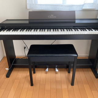 電子ピアノ　ヤマハ　クラビノーバ  CLP-300