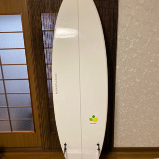サーフボード　three weather ファンボード