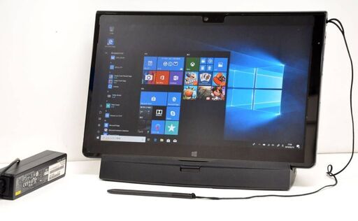 ＜訳アリ(バッテリー、クレードル難あり）＞ARROWS Tab Q704/H FARQ0100H【Core i3(1.7GHz)/4GB/128GB SSD/Win10Pro】