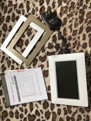 デジタル時計デジタルフォトフレームカレンダー かりん 大町の家電の中古あげます 譲ります ジモティーで不用品の処分