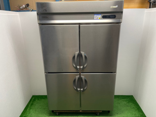 フクシマ/福島工業　業務用　縦型４ドア冷凍冷蔵庫　７８２L　店舗　飲食店　ARN-122PMD