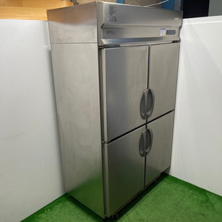 フクシマ/福島工業 業務用 縦型4ドア冷凍冷蔵庫 782L 店舗 飲食店 ARN-