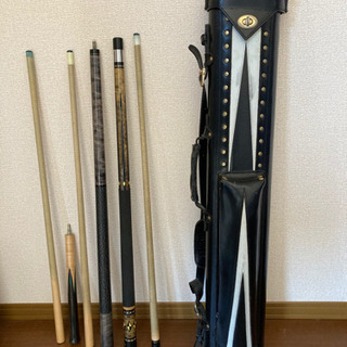 アダムキューセット