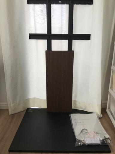 壁掛け風　テレビ台　wall tv stand V2