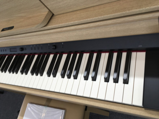 i251 Roland LX705-LA 電子ピアノ ローランド 2018年製 i251 Roland LX705-LA 電子ピアノ ローランド 2018年製