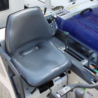 SOLD OUT】イセキ コンバイン フロンティア 3条刈 HF332 32馬力 ズーム 