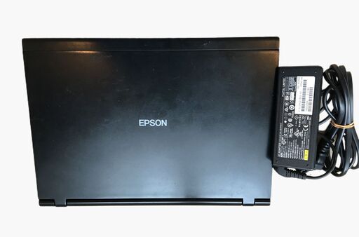 Core i5＋メモリ8GB！HDD750GB/Windows10/カメラ内蔵/LibreOffice/USB