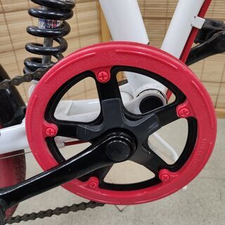 20インチ 折りたたみ自転車 ホワイトxレッド ギア6段 変速 GRAPHIS