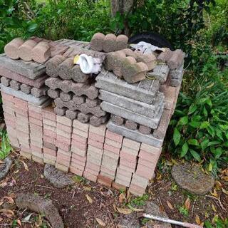 ガーデニング レンガ 飛び石 敷石 踏み石 花壇ブロック Tot 高師のその他の中古あげます 譲ります ジモティーで不用品の処分