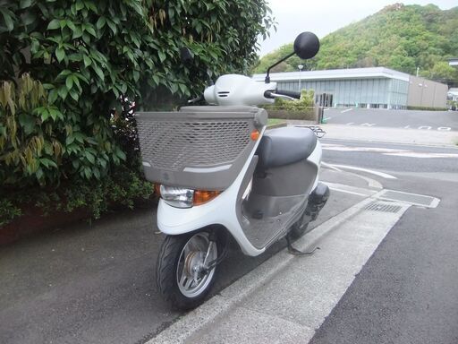スズキ　レッツ４バケット　中古実動美車　バッテリーフル充電済み　オイル交換後引き渡し　ナンバー登録書類有