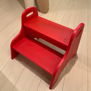 IKEAステップスツール　トローゲン赤レッド