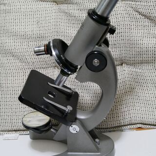 顕微鏡　オリンパス　中古です。