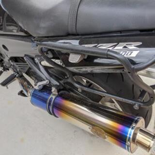 ZZR1400 パニアケースと取り付けステー