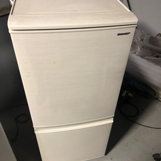 2019年 シャープ 137リッター 20000円