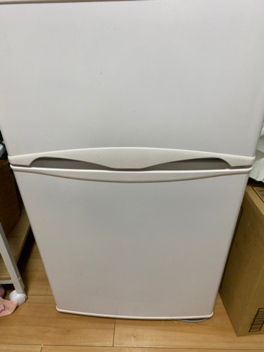 冷蔵庫差し上げます