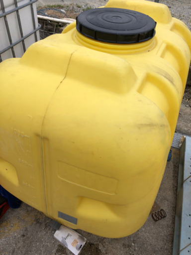 水タンク 1トン