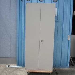 両開き書庫　オカムラ製レクトライン　ニューグレー　4B318Y Z13