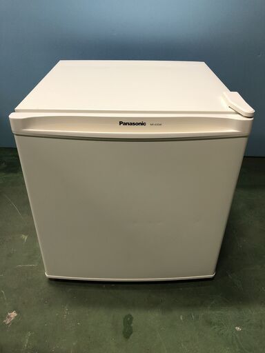 Panasonic パナソニック ノンフロン冷蔵庫 45L NR-A50W-W形 2019年製 小型 コンパクト 1ドア