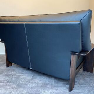 カリモク karimoku チターノ Chitano ソファ 本革 黒 2.5シーター 中古品