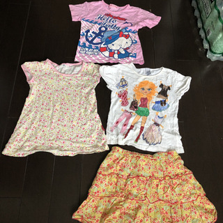 【ネット決済・配送可】女の子　春夏　110 Tシャツ　スカート ...