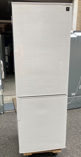 【RKGRE-630】特価！シャープ/271L 2ドア冷凍冷蔵庫/SJ-PD27D-W/ホワイト系/中古品/2018年製/当社より近隣無料配達！