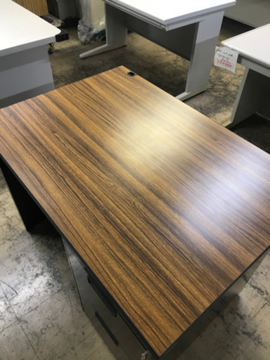 ★お取引完了しました【在庫処分価格】【保管品】木目調デスク⭐︎