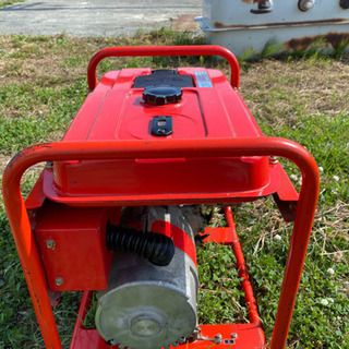 発電機 shindaiwa EG13S